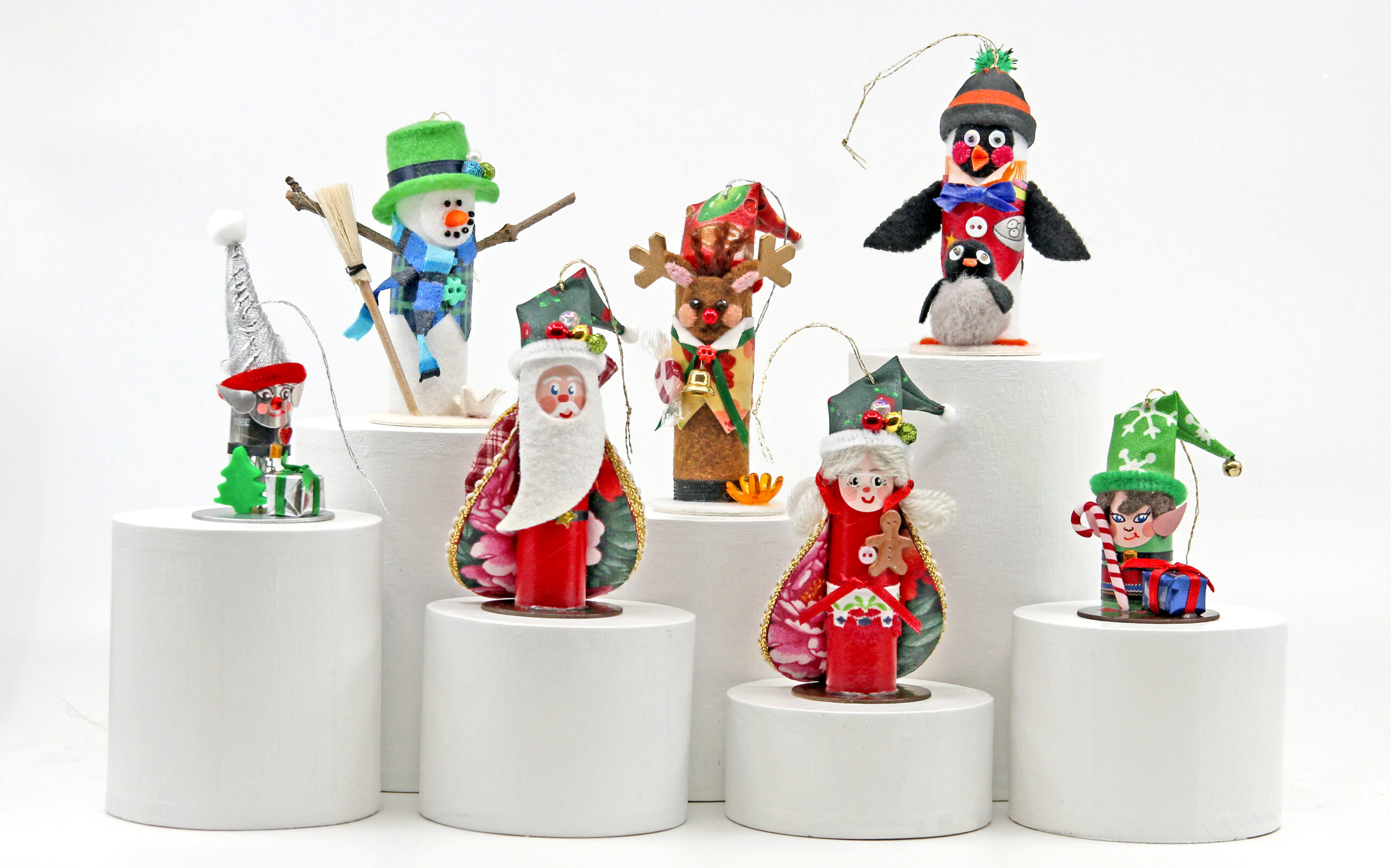 Santa Claus Ornaments Collection
